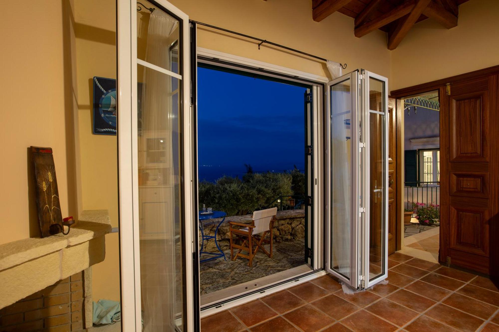 Boutique Villa Andronice Tsoukaladhes Ngoại thất bức ảnh