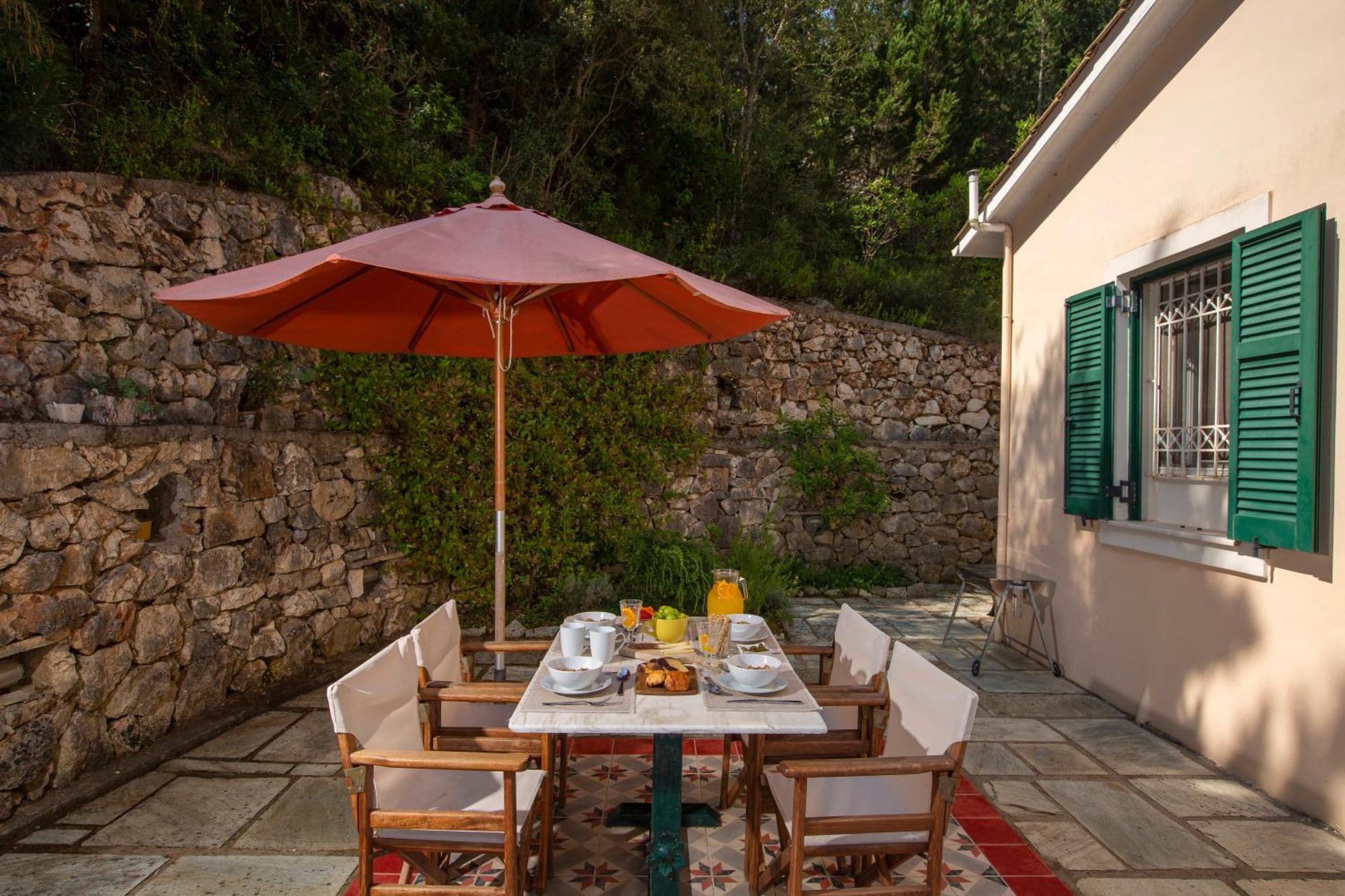 Boutique Villa Andronice Tsoukaladhes Ngoại thất bức ảnh